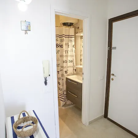 Lo Scoglietto Appartement *