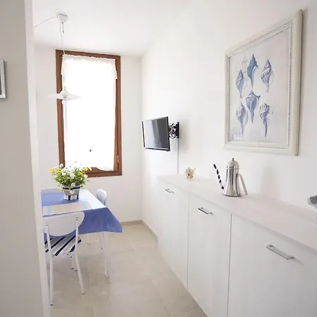 Lo Scoglietto Appartement *